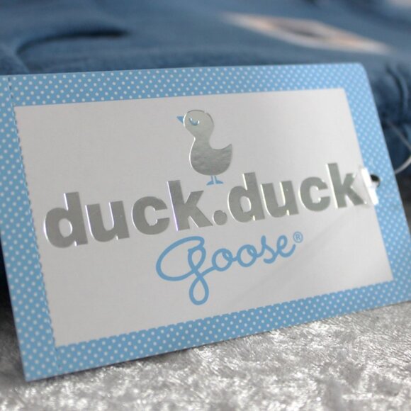 Duck Duck Goose Baby 3-Piece Outfit Set Vest Bodysuit Pants NWT - Picture 6 of 7